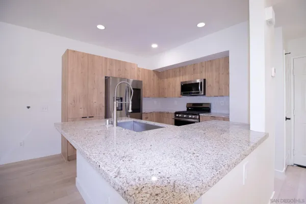 $4,700 | 1113 Pacific Grove Loop, Chula Vista, CA 91915