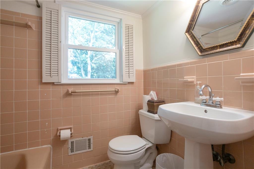 3068 Ranlo Drive Atlanta, GA 30340 - Photo 17 of 38