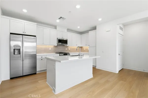 $763,000 | 1501 Lasso Way, Unit 303, Rancho Mission Viejo, CA 92694