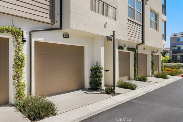$763,000 | 1501 Lasso Way, Unit 303, Rancho Mission Viejo, CA 92694
