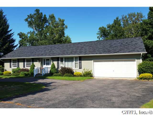 938 County Rte 25 Minetto, NY 13126 - Photo 1 of 1 Exterior Front