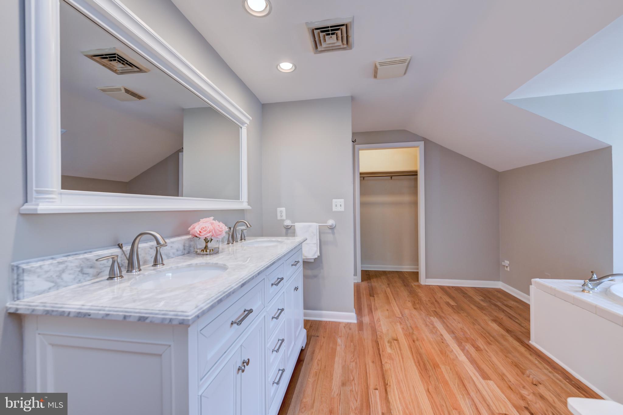 1165 Beverly Road Jenkintown, PA 19046 - Photo 19 of 31 a bathroom with a sink and a mirror