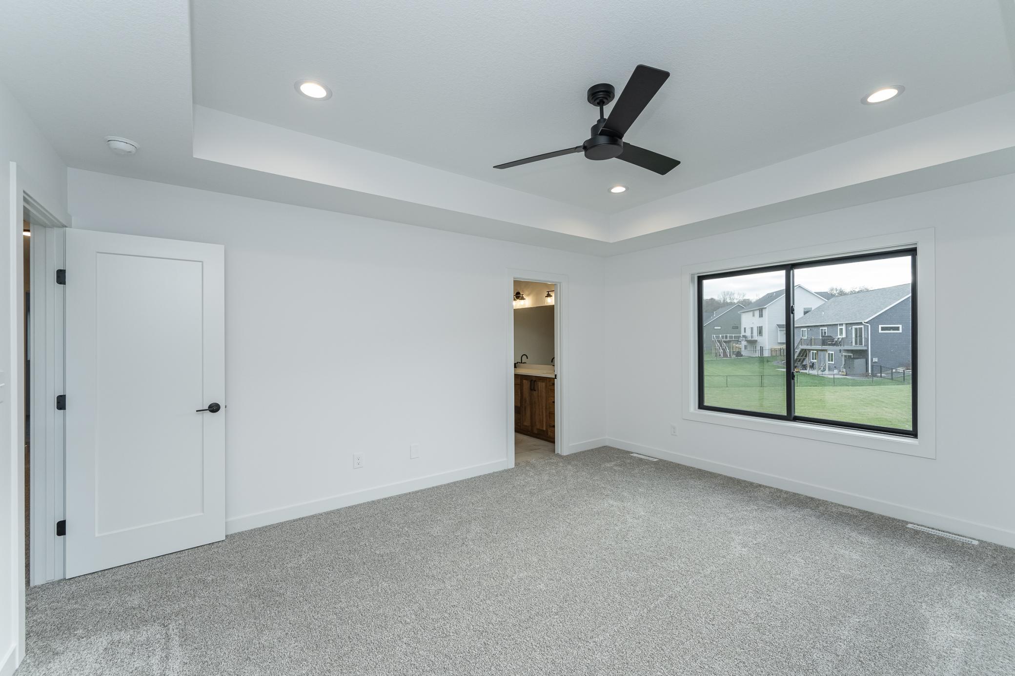 4393 Cassidy Ridge Drive Northeast Rochester, MN 55906 - Photo 29 of 70