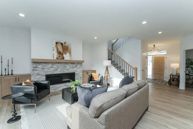 $874,500 | 4393 Cassidy Ridge Drive Northeast, Rochester, MN 55906