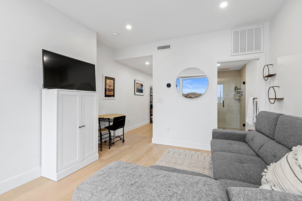 71 Border Street, Unit 302 Boston, MA 02128 - Photo 11 of 24