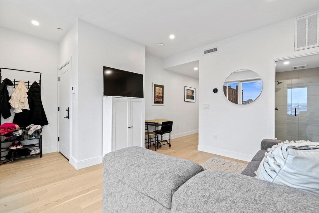 71 Border Street, Unit 302 Boston, MA 02128 - Photo 14 of 24