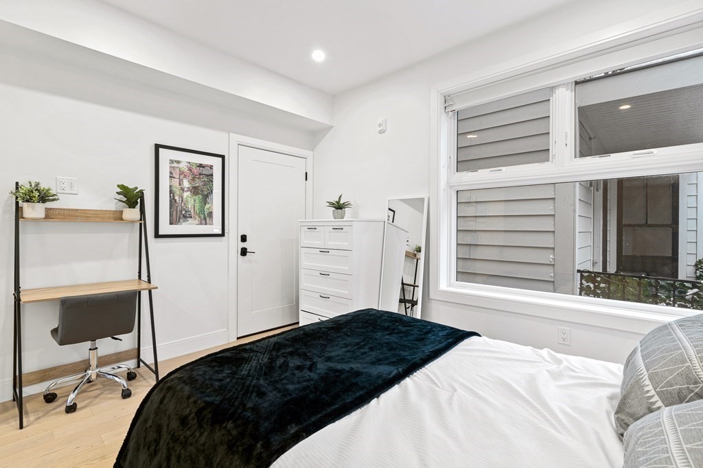 71 Border Street, Unit 302 Boston, MA 02128 - Photo 22 of 24