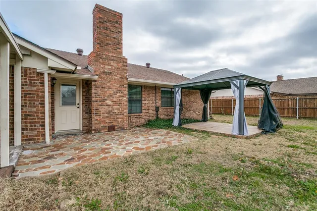 $325,000 | 300 Sioux Street, Keller, TX 76248
