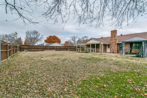 $325,000 | 300 Sioux Street, Keller, TX 76248