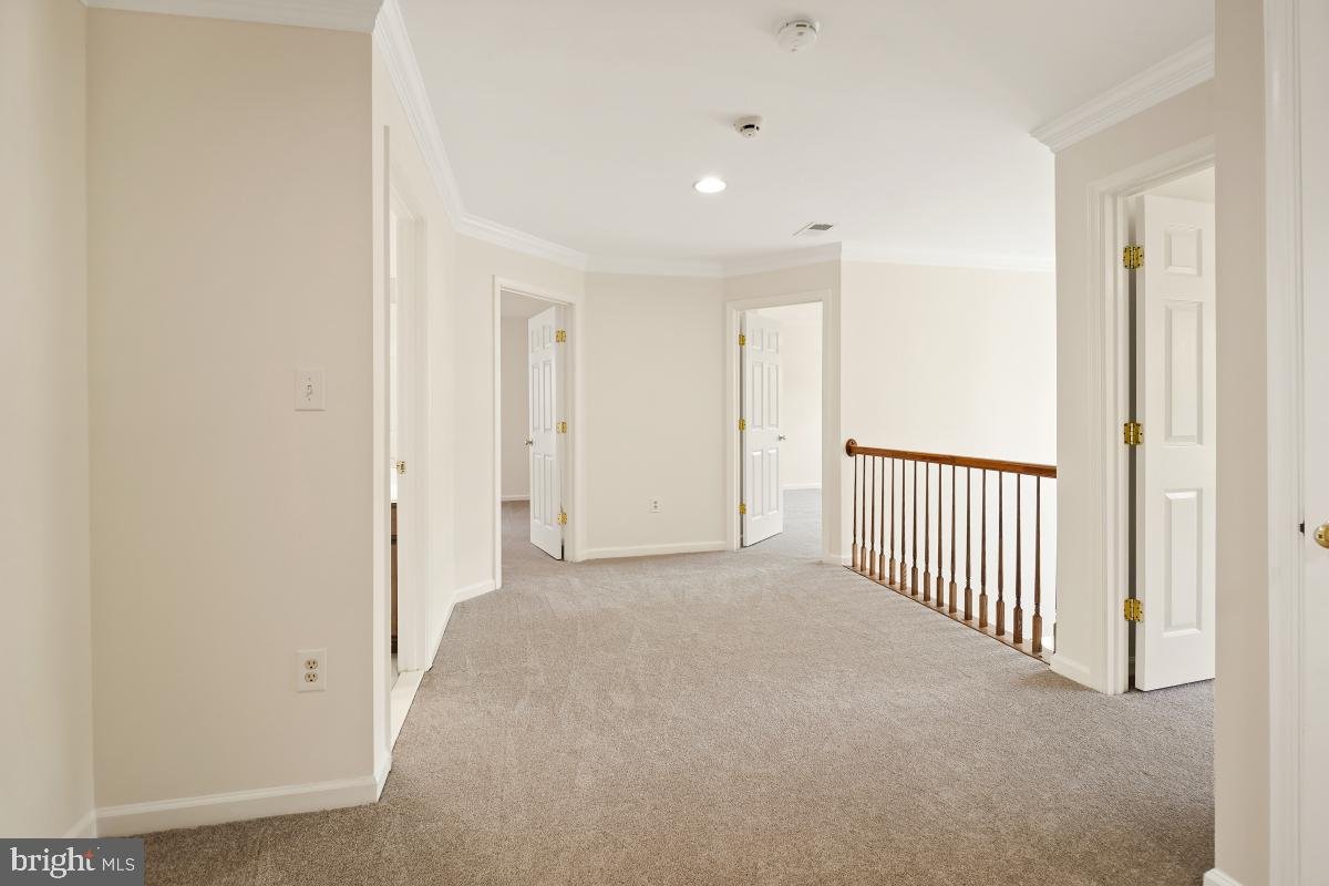 18521 Cornflower Road Boyds, MD 20841 - Photo 21 of 62 a view of a livingroom with a hallway