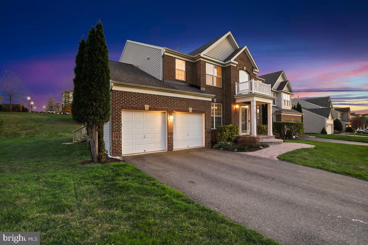 18521 Cornflower Road Boyds, MD 20841 - Photo 44 of 62 front view of a house with a yard