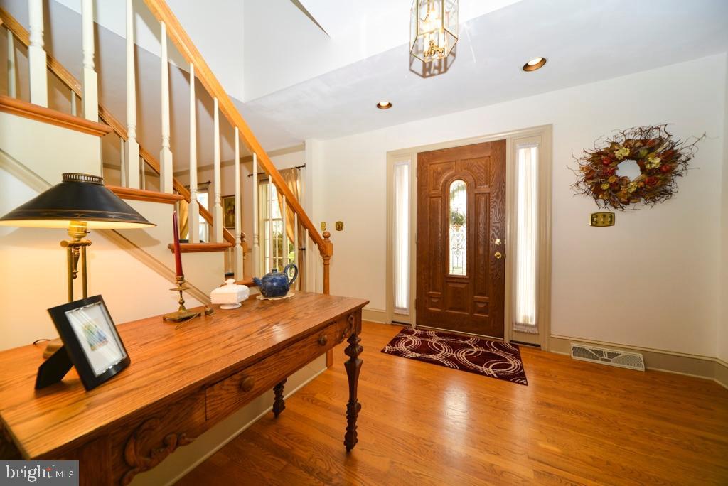 23 Old Post Lane Lititz, PA 17543 - Photo 5 of 30