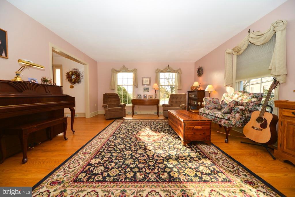 23 Old Post Lane Lititz, PA 17543 - Photo 9 of 30