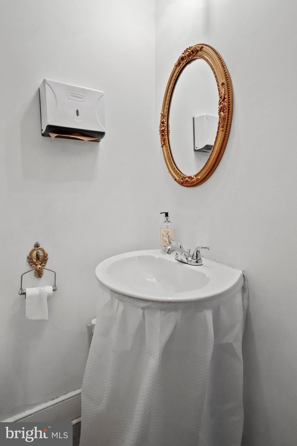 950 Taxville Road York, PA 17404 - Photo 17 of 58 Half Bath off Foyer