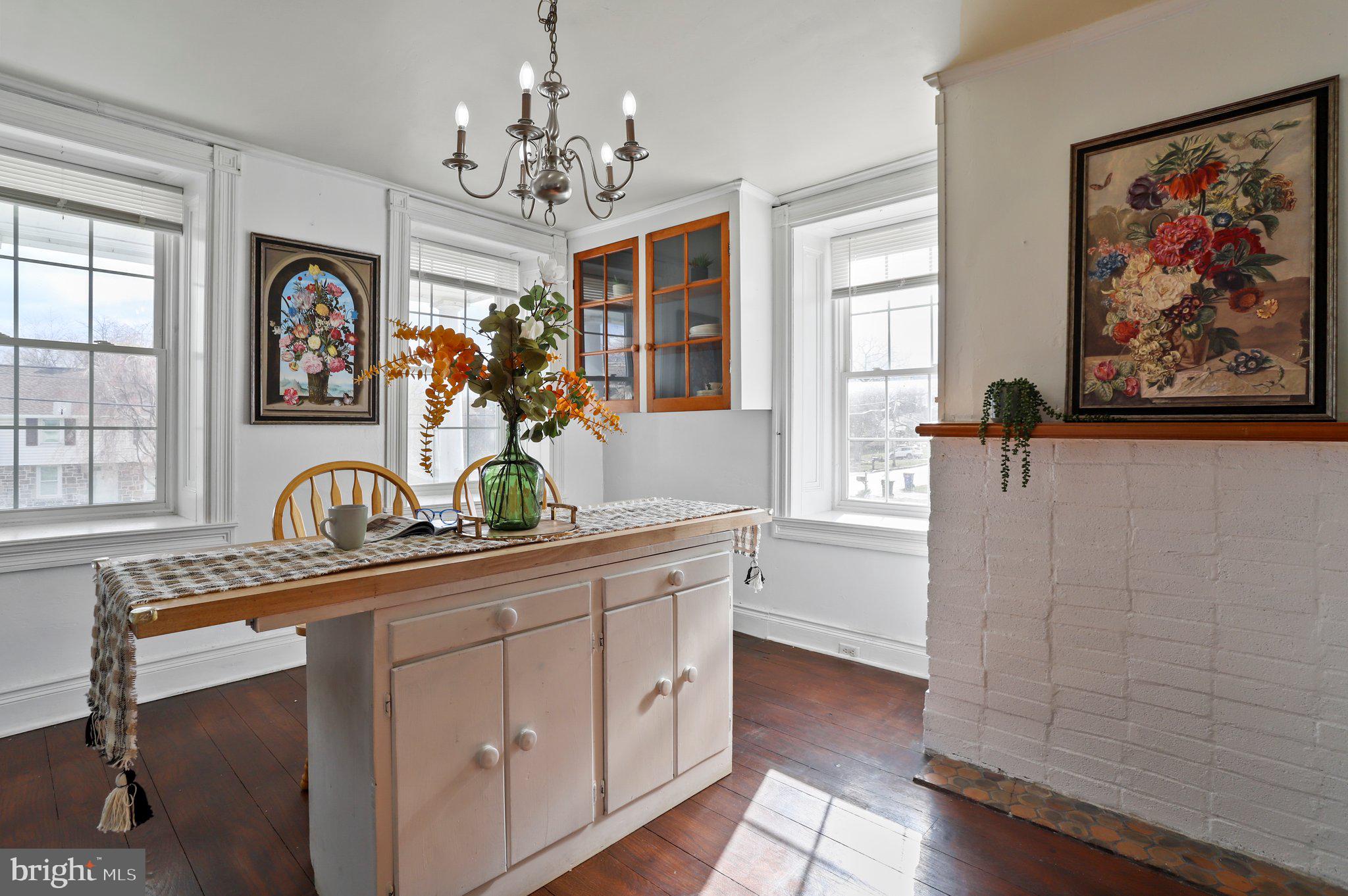 950 Taxville Road York, PA 17404 - Photo 19 of 58 Dining Space/ Eat-in Kitchen