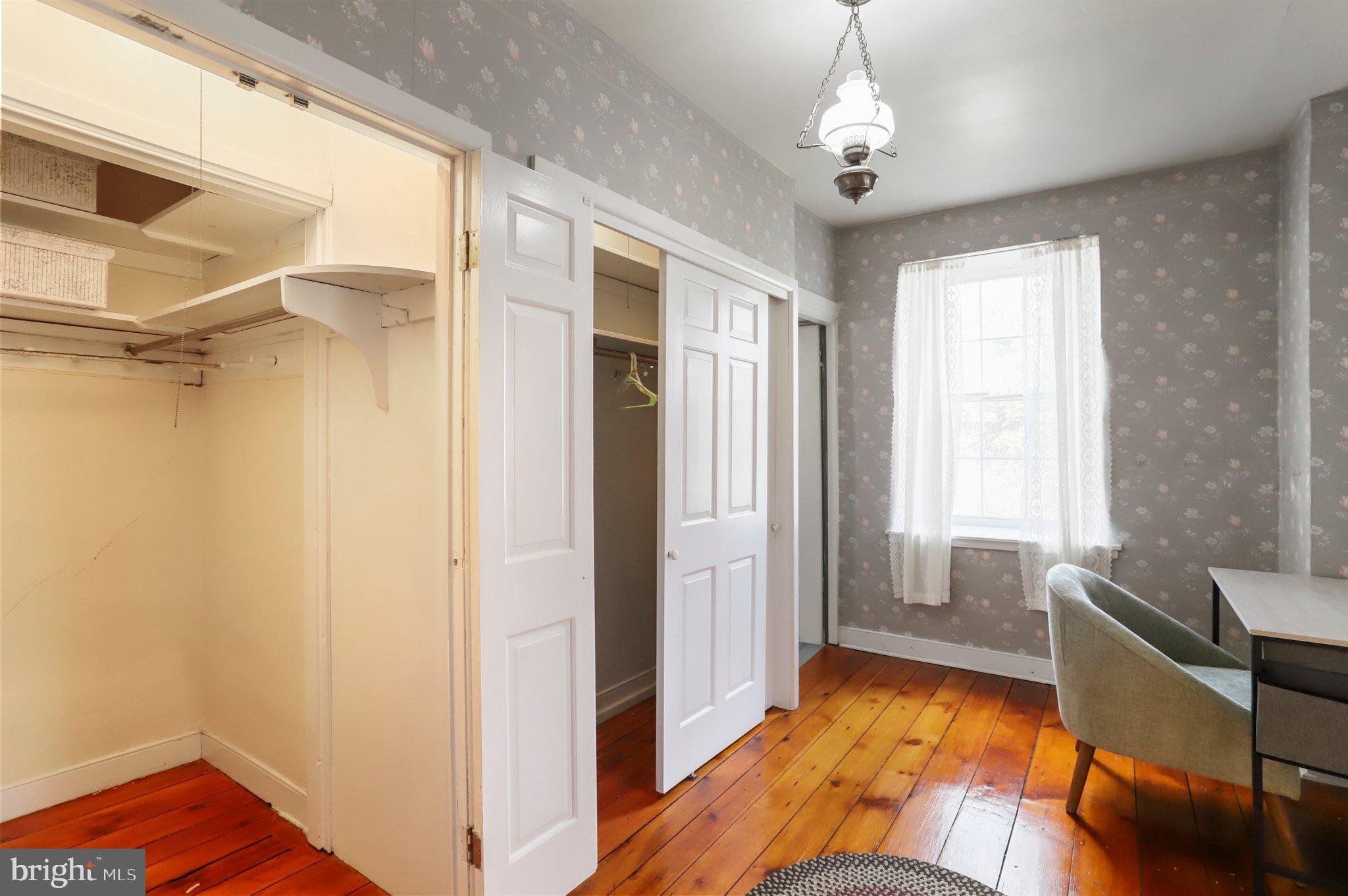 950 Taxville Road York, PA 17404 - Photo 29 of 58 Dressing Room off Primary Suite