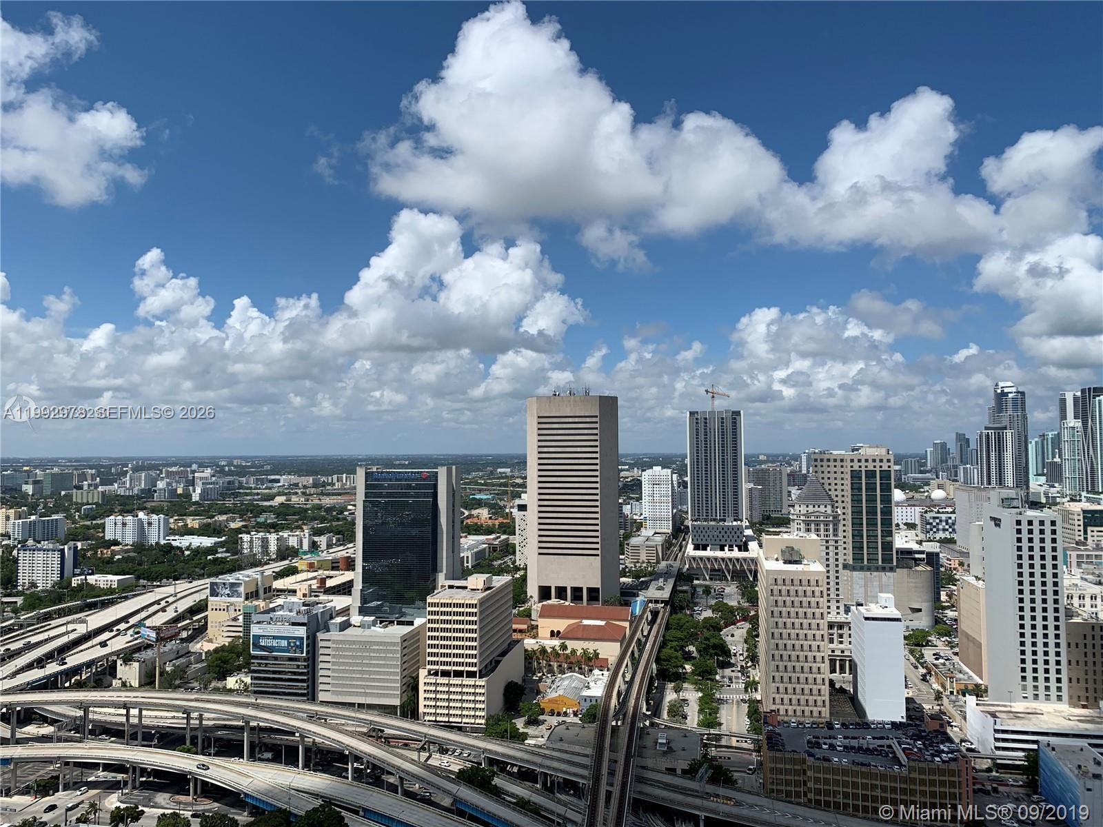 90 Southwest 3rd Street, Unit 4008 Miami, FL 33130 - Photo 12 of 12