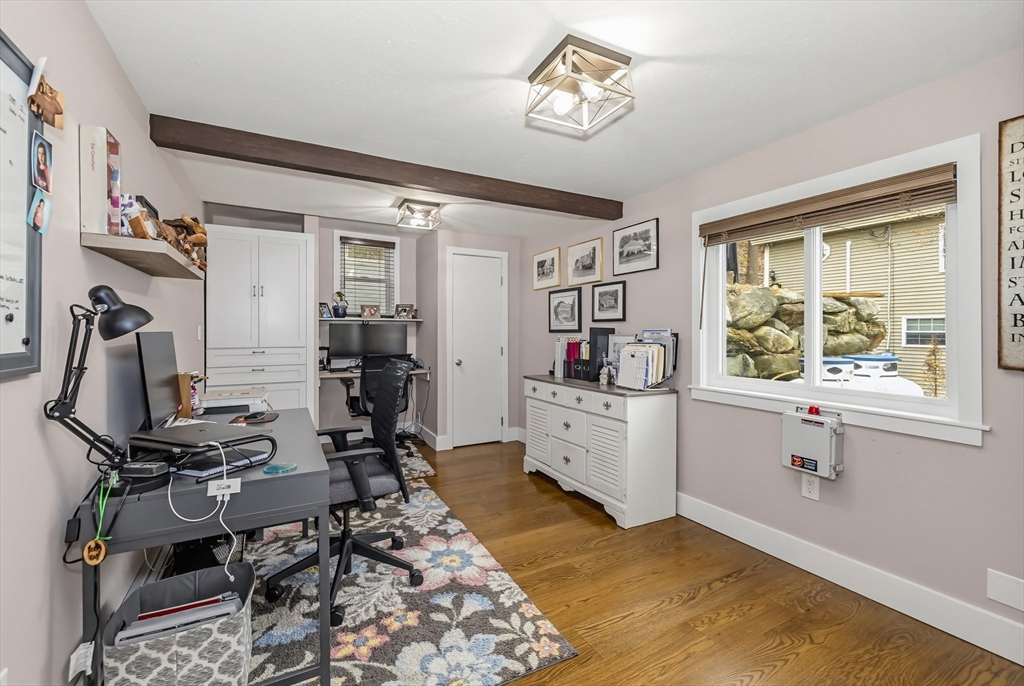 25 Whitney Pond Road Groton, MA 01450 - Photo 18 of 42