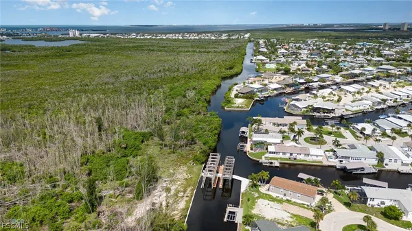 $135,000 | 17551 Stevens Boulevard, Fort Myers Beach, FL 33931