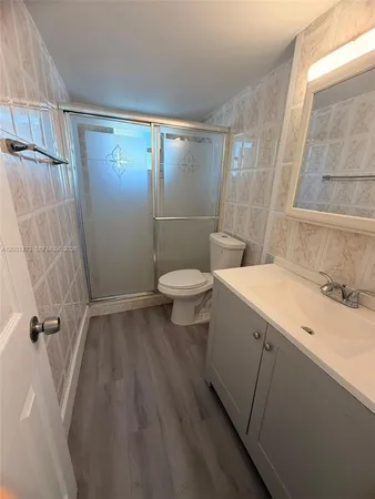 $1,800 | 20111 Northeast 27th Court, Unit K102, Aventura, FL 33180