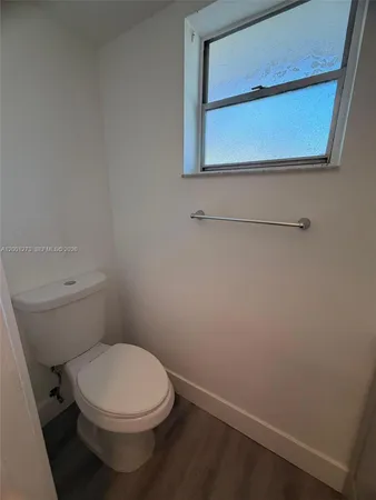 $1,800 | 20111 Northeast 27th Court, Unit K102, Aventura, FL 33180