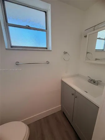 $1,800 | 20111 Northeast 27th Court, Unit K102, Aventura, FL 33180