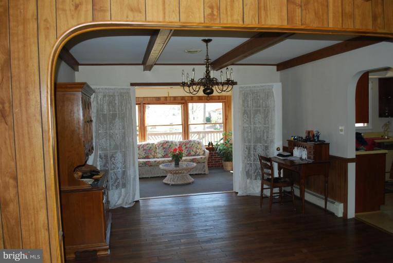 200 Wister Road Colonial Beach, VA 22443 - Photo 14 of 14 Dining Room
