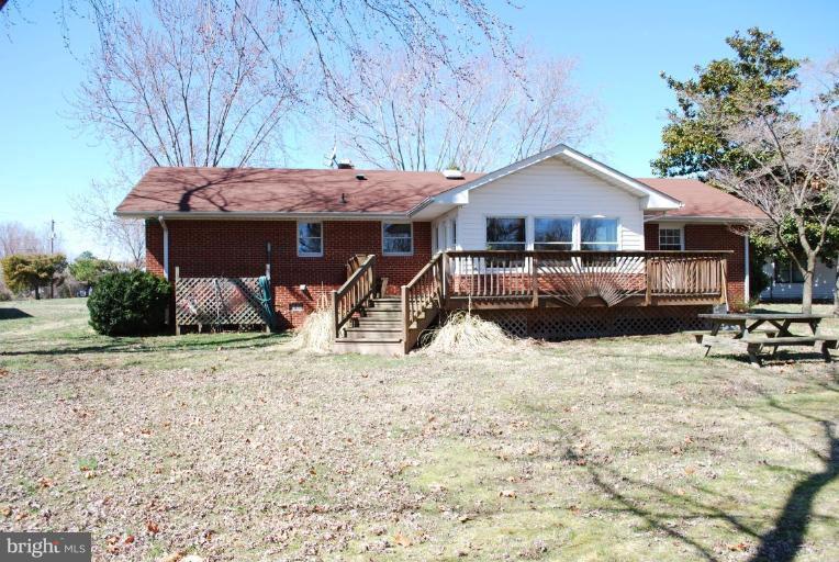 200 Wister Road Colonial Beach, VA 22443 - Photo 5 of 14 Exterior (Rear)