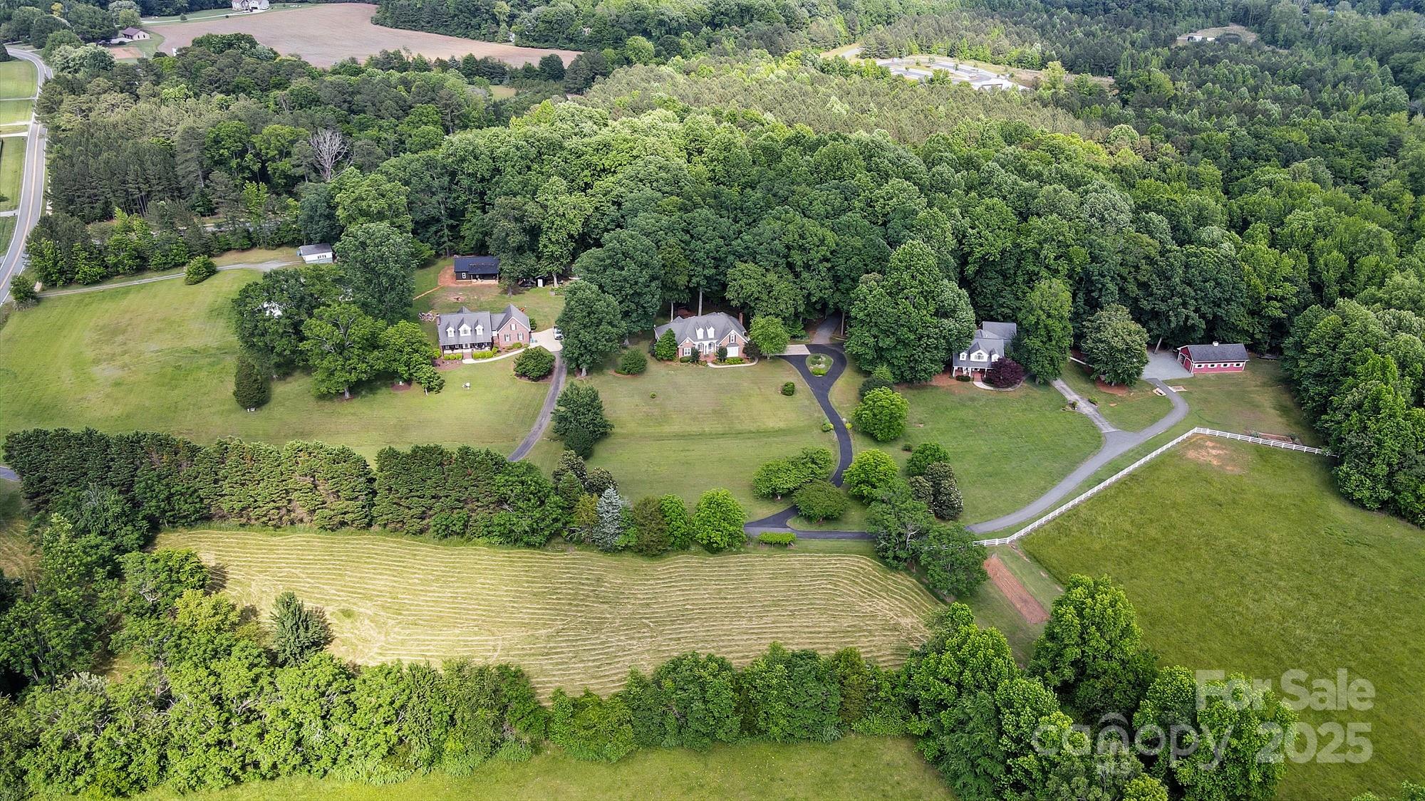15546 Thompson Road Mint Hill, NC 28227 - Photo 3 of 48 Gallery Image 3