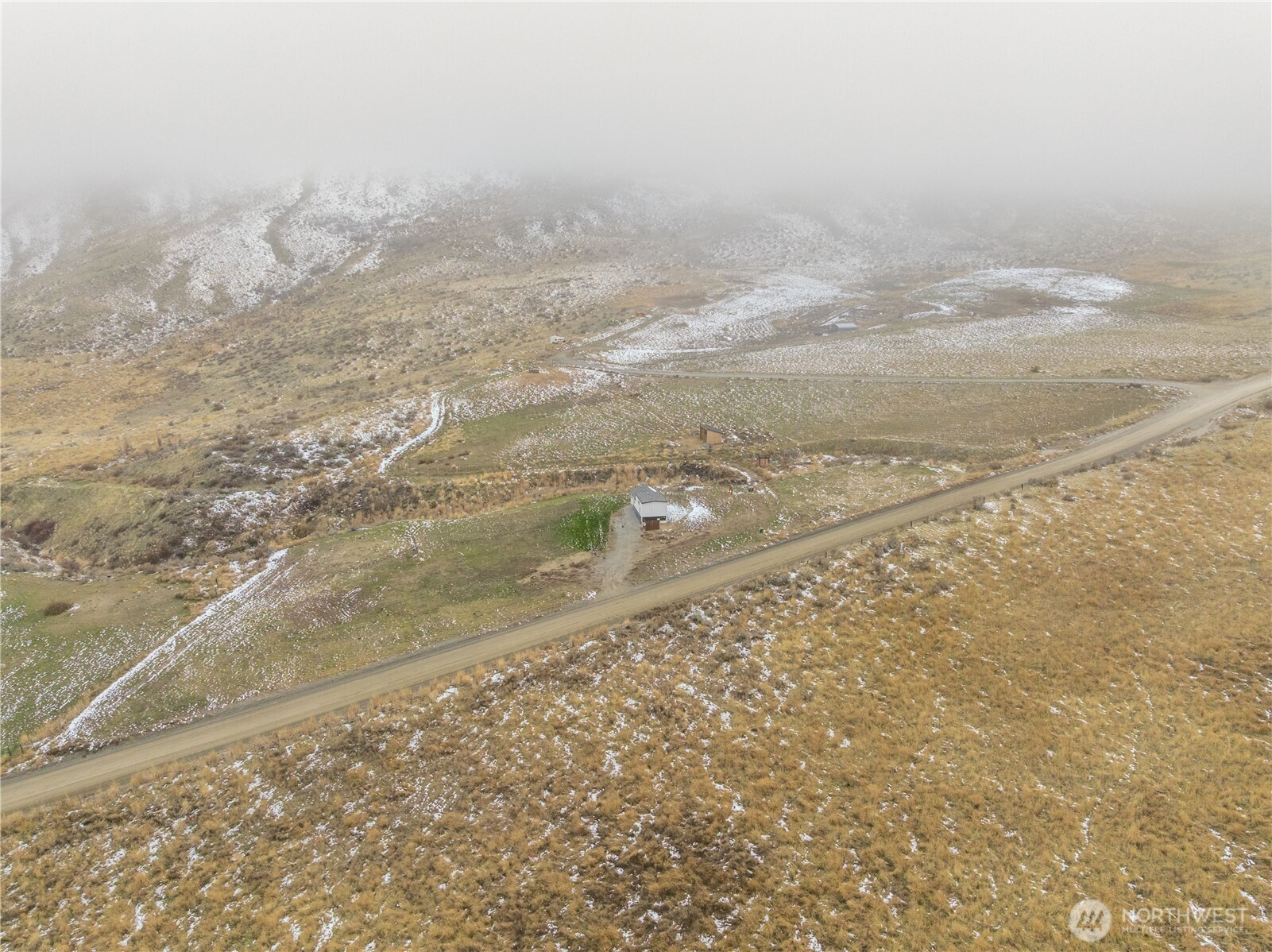577 Bill Shaw Road Pateros, WA 98846 - Photo 37 of 40 a view of beach and ocean