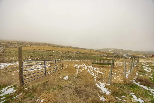 $299,000 | 577 Bill Shaw Road, Pateros, WA 98846