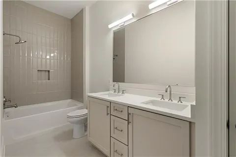 $595,000 | 5044 Twin River Place, Covington, LA 70433