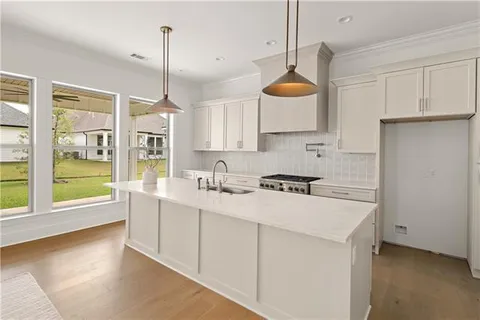 $595,000 | 5044 Twin River Place, Covington, LA 70433