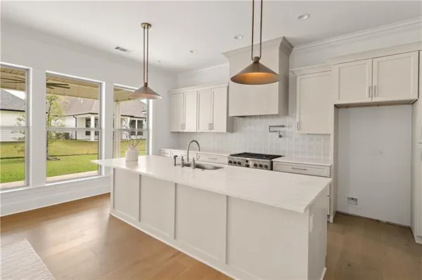 $595,000 | 5044 Twin River Place, Covington, LA 70433