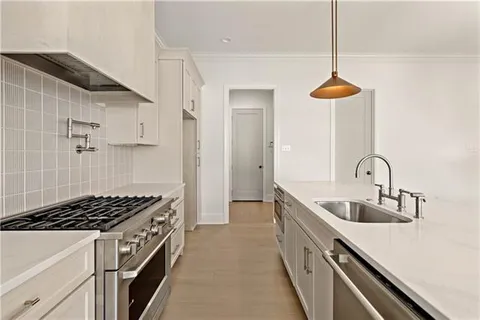 $595,000 | 5044 Twin River Place, Covington, LA 70433