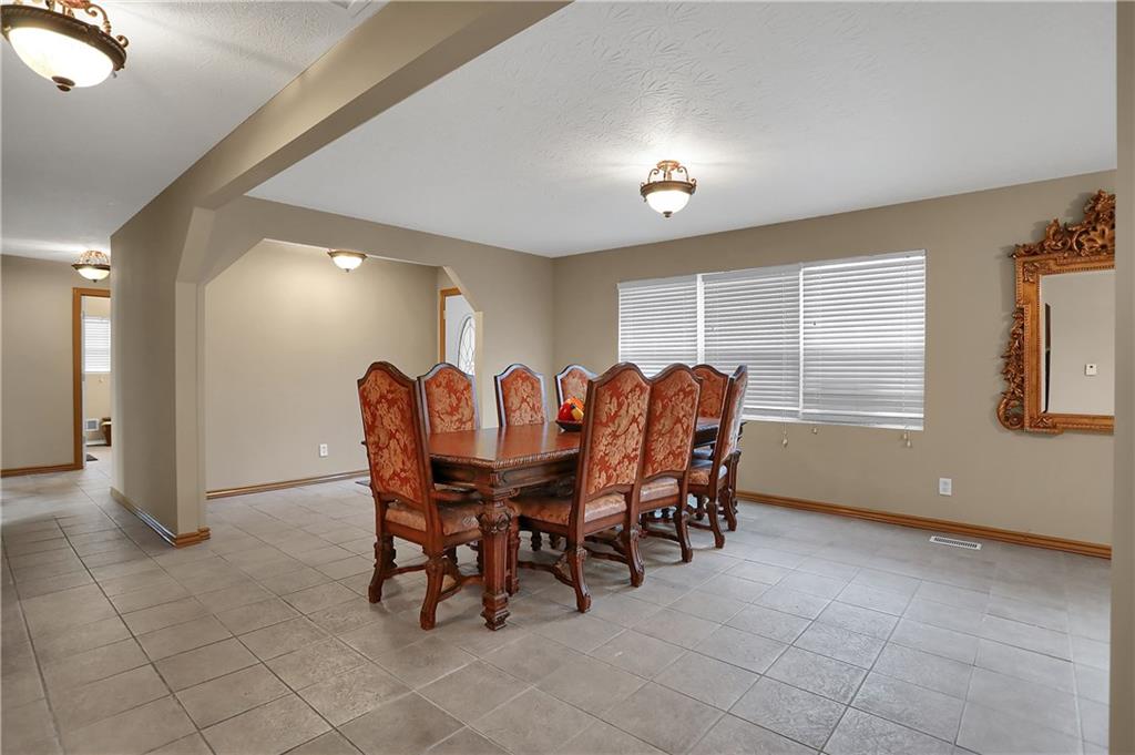 16500 Gray Road Westfield, IN 46062 - Photo 10 of 48 Gallery Image 10