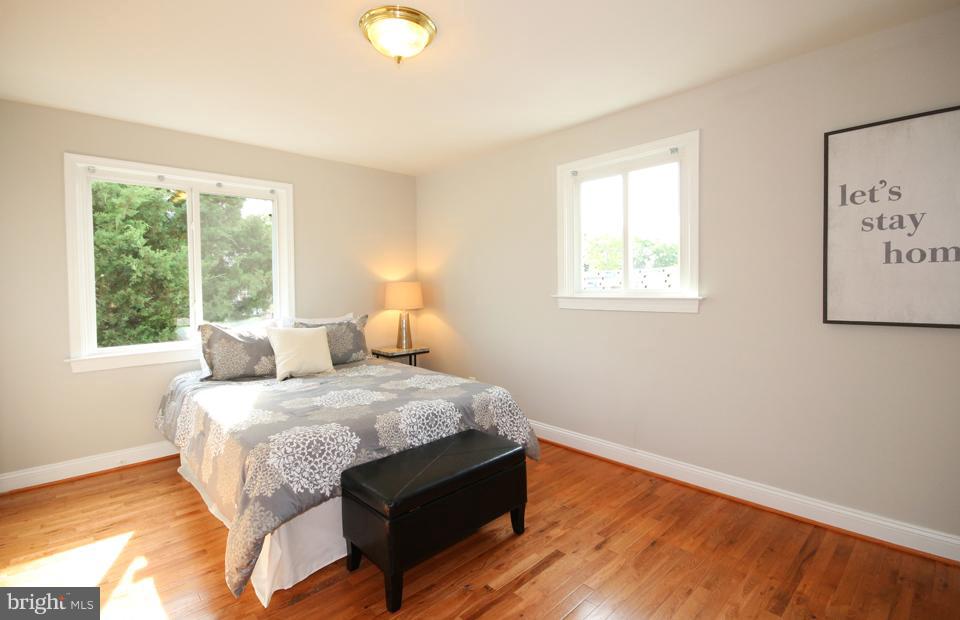 6002 Frederick Street Springfield, VA 22150 - Photo 11 of 27 Bedroom