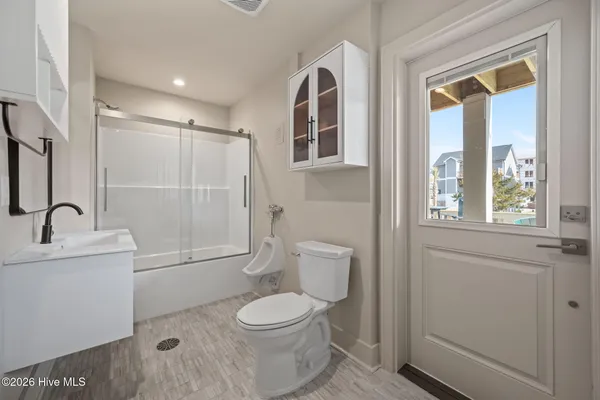 $2,950,000 | 608 South Topsail Drive, Surf City, NC 28445