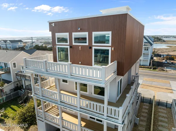 $2,950,000 | 608 South Topsail Drive, Surf City, NC 28445