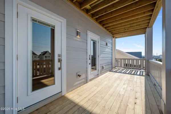 $2,950,000 | 608 South Topsail Drive, Surf City, NC 28445