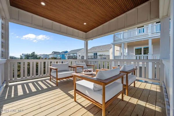$2,950,000 | 608 South Topsail Drive, Surf City, NC 28445