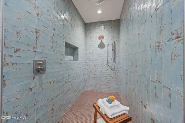 $2,950,000 | 608 South Topsail Drive, Surf City, NC 28445