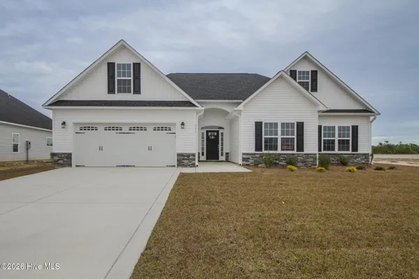 $364,000 | 731 Regiment Road, Jacksonville, NC 28546