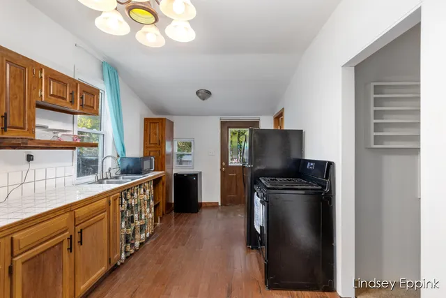 $245,500 | 13764 W Avenue East, Vicksburg, MI 49097