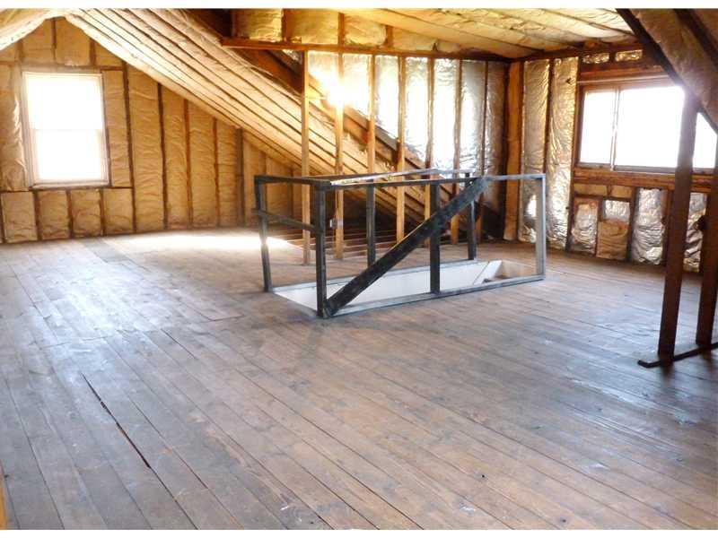 543 Ridge Road Ambridge, PA 15003 - Photo 20 of 23 2nd Floor Plan. Walk up 2nd floor already has windows on 3 sides, a 31x26 main layout + plenty of room that could be built in storage cabinets and closets.