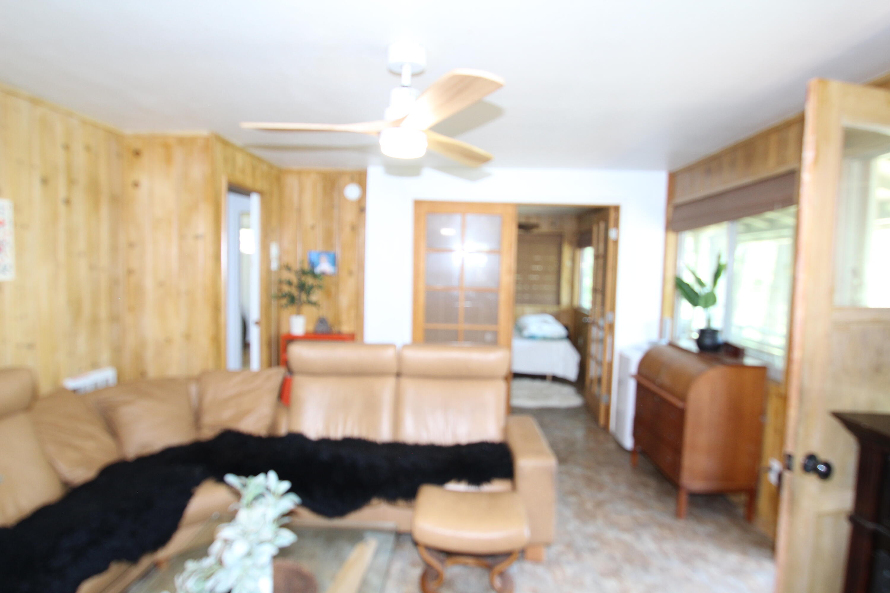 427 Sutherland Drive Springville, CA 93265 - Photo 7 of 55 Living room towards bedroom