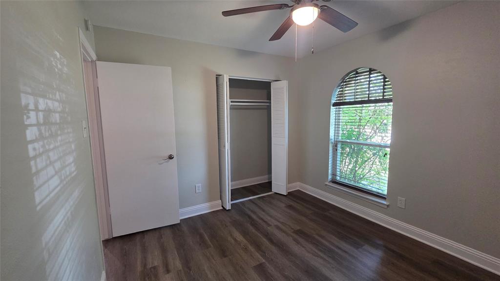 335 Springwillow Road Burleson, TX 76028 - Photo 15 of 21 Guest Bedroom #2