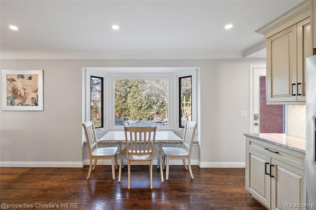 540 Shoreham Road Grosse Pointe Woods, MI 48236 - Photo 21 of 44