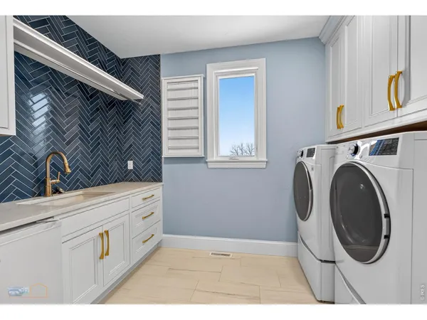 a black and white photo of a house