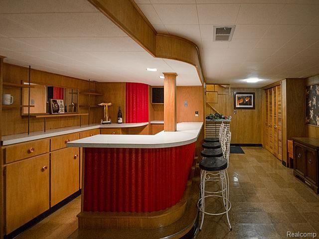 18115 Middlebelt Road Livonia, MI 48152 - Photo 20 of 38 30_36.jpg